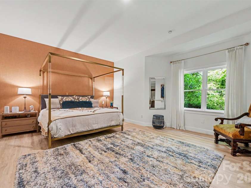 10808 Lederer Avenue, Charlotte, NC 28277.  MLS# CAR4375629, YatesRealty ID 24726. 