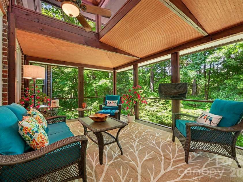 10808 Lederer Avenue, Charlotte, NC 28277.  MLS# CAR4375629, YatesRealty ID 24726. 