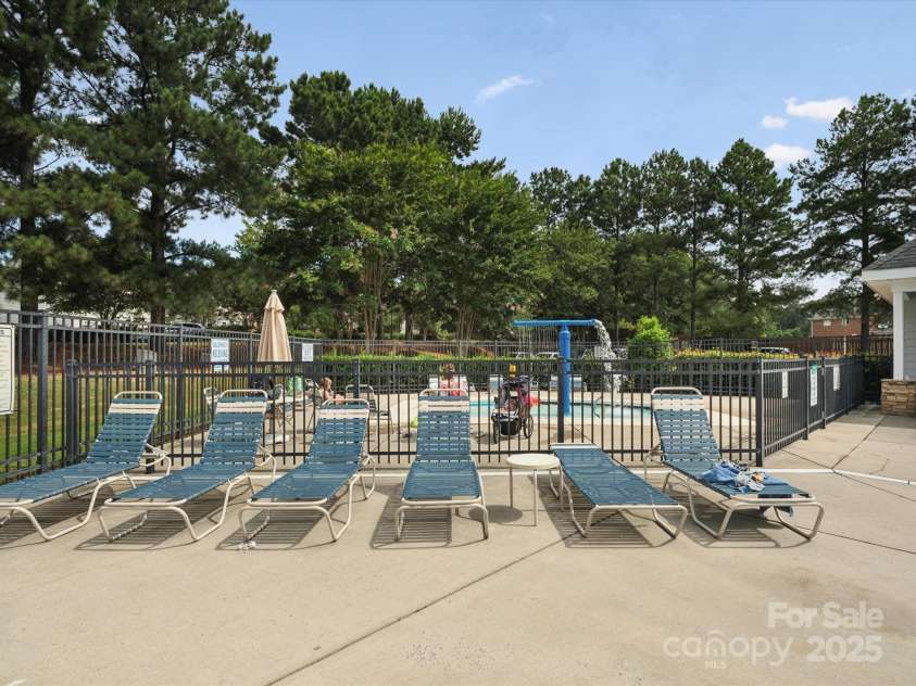 2137 Midnight Blue Lane, Fort Mill, SC 29708.  MLS# CAR4251116, YatesRealty ID 24727. 