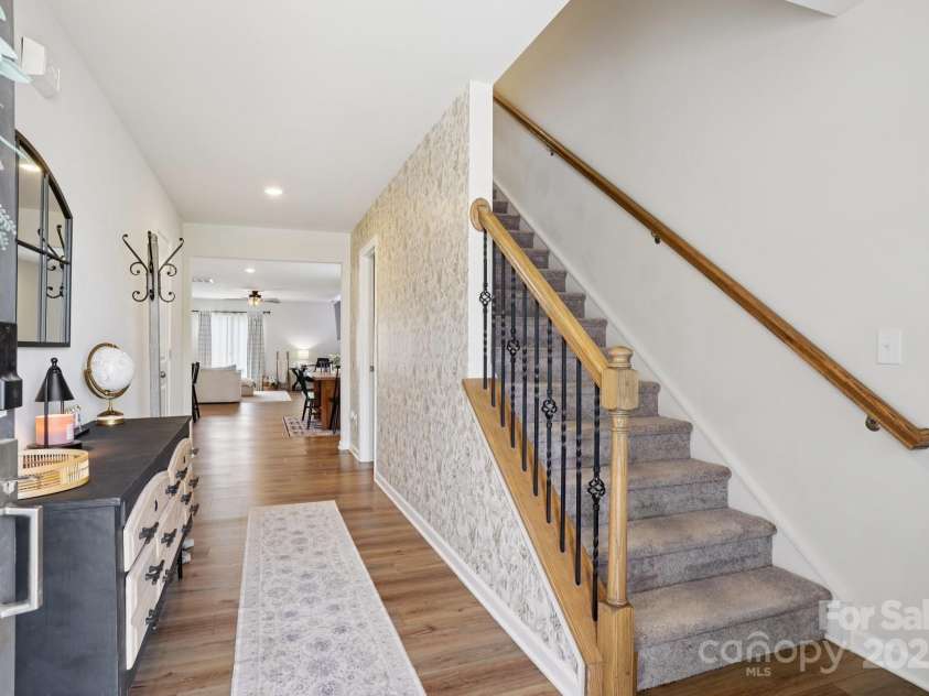 120 Parson Lane, Statesville, NC 28625.  MLS# CAR4272101, YatesRealty ID 24728. 