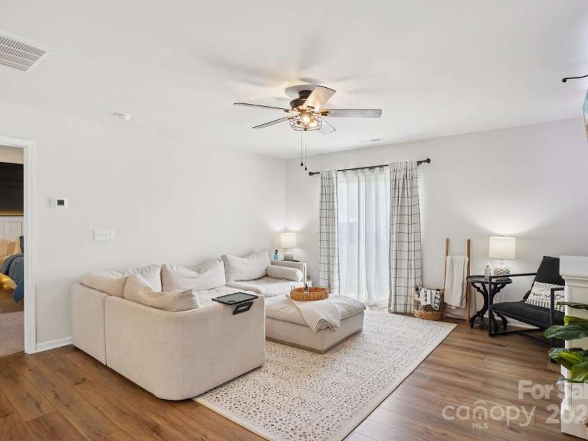 120 Parson Lane, Statesville, NC 28625.  MLS# CAR4272101, YatesRealty ID 24728. 