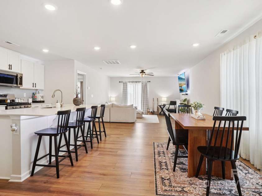 120 Parson Lane, Statesville, NC 28625.  MLS# CAR4272101, YatesRealty ID 24728. 