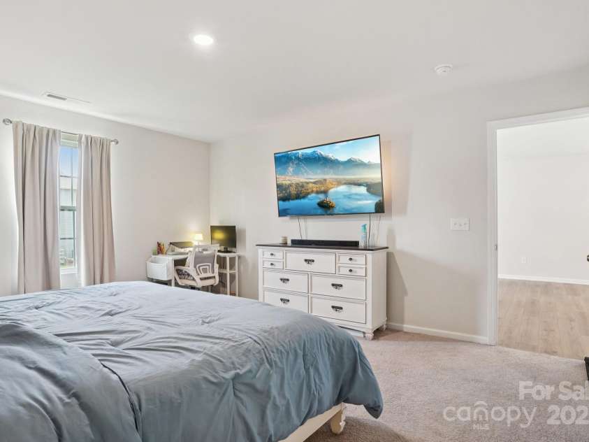 120 Parson Lane, Statesville, NC 28625.  MLS# CAR4272101, YatesRealty ID 24728. 