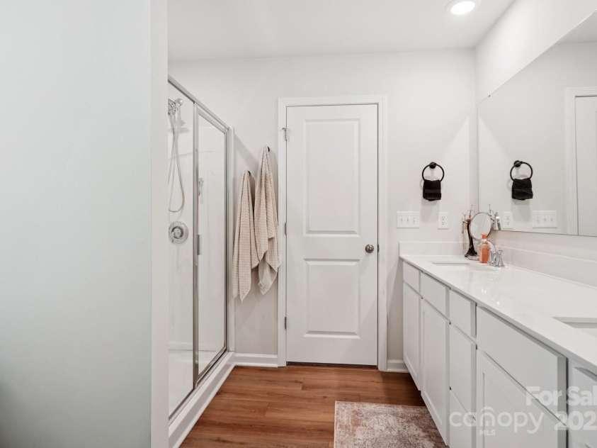 120 Parson Lane, Statesville, NC 28625.  MLS# CAR4272101, YatesRealty ID 24728. 