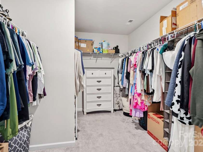 120 Parson Lane, Statesville, NC 28625.  MLS# CAR4272101, YatesRealty ID 24728. 