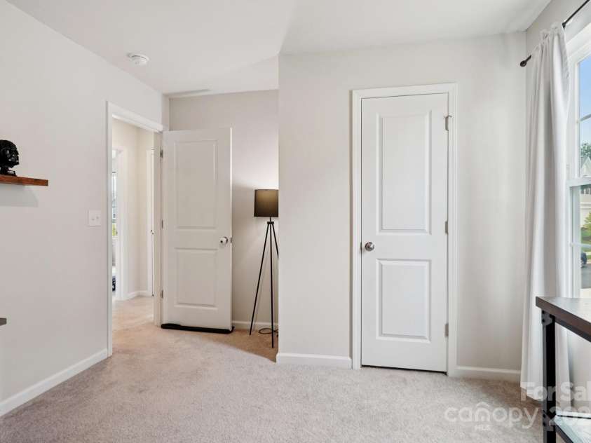 120 Parson Lane, Statesville, NC 28625.  MLS# CAR4272101, YatesRealty ID 24728. 