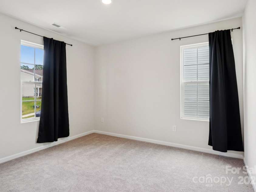 120 Parson Lane, Statesville, NC 28625.  MLS# CAR4272101, YatesRealty ID 24728. 