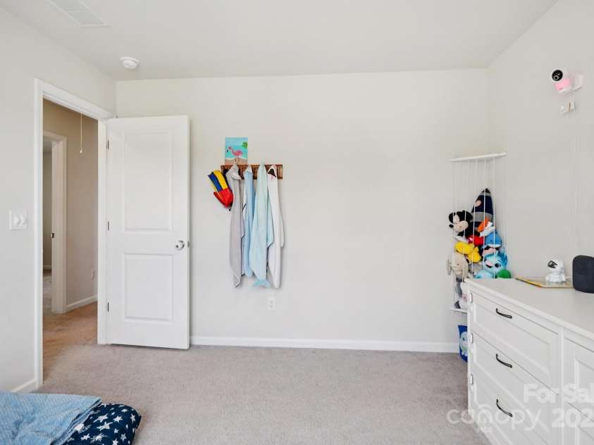 120 Parson Lane, Statesville, NC 28625.  MLS# CAR4272101, YatesRealty ID 24728. 