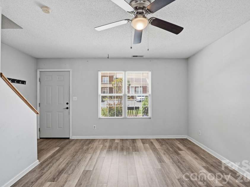 102 Brandywine Drive, Conover, NC 28613.  MLS# CAR4369904, YatesRealty ID 24729. 