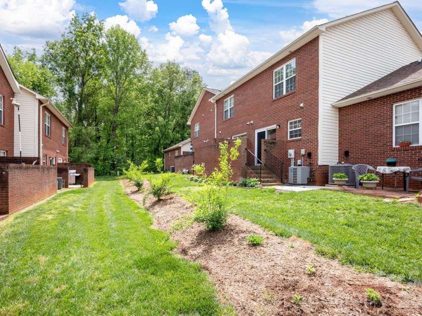 102 Brandywine Drive, Conover, NC 28613.  MLS# CAR4369904, YatesRealty ID 24729. 