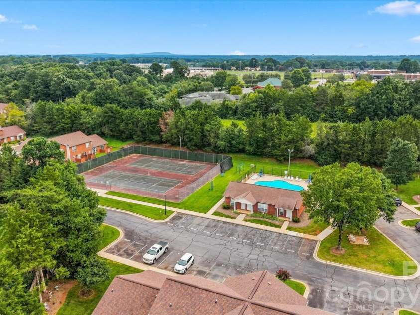 102 Brandywine Drive, Conover, NC 28613.  MLS# CAR4413462, YatesRealty ID 24729. 