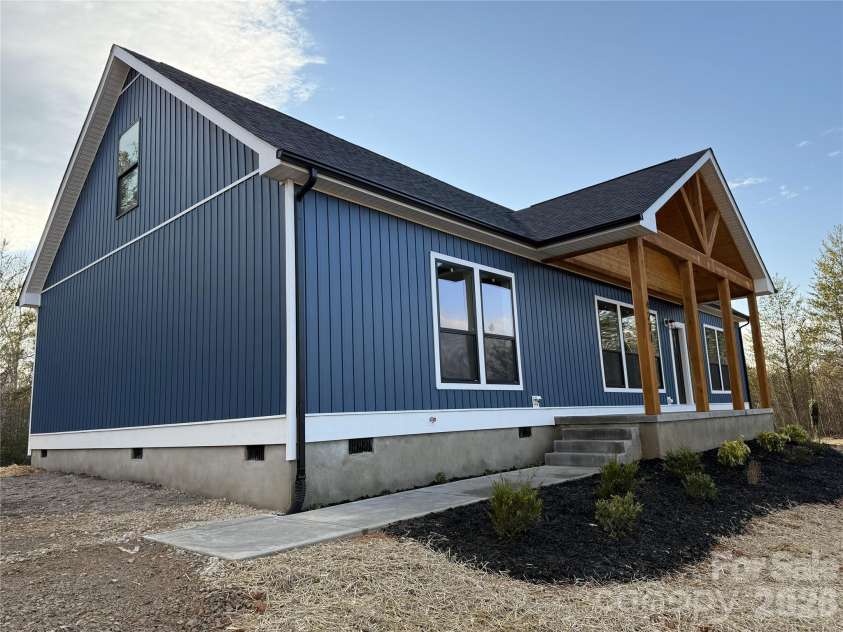 4271 Alpine Trail, Morganton, NC 28655.  MLS# CAR4335072, YatesRealty ID 2473. 