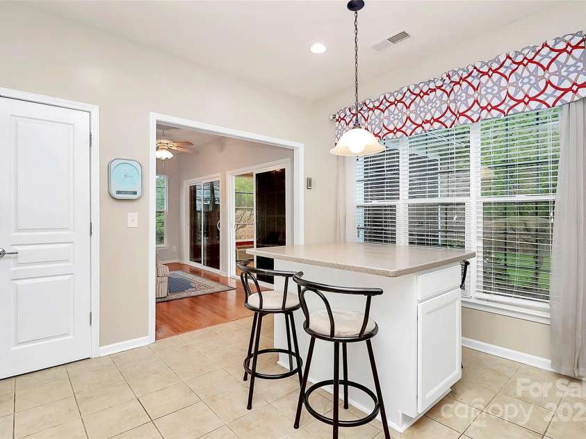 19106 Mallard Drive, Fort Mill, SC 29707.  MLS# CAR4258594, YatesRealty ID 24730. 