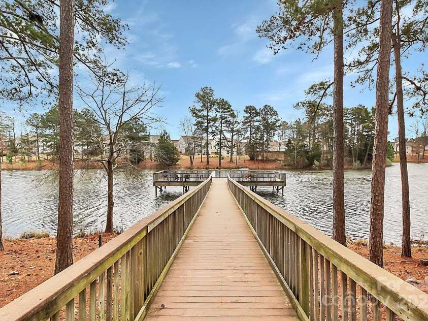 19106 Mallard Drive, Fort Mill, SC 29707.  MLS# CAR4258594, YatesRealty ID 24730. 