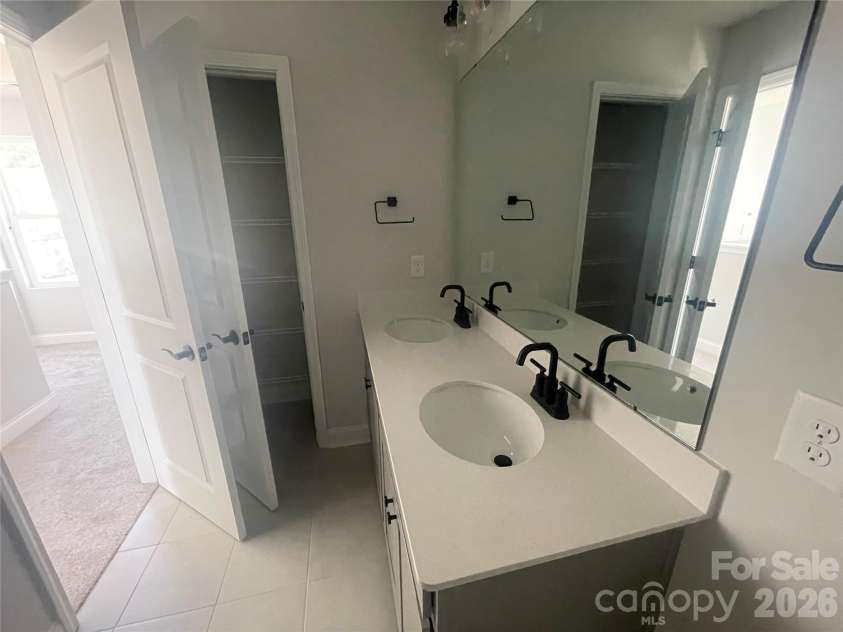 4049 Grommet Court, Matthews, NC 28105.  MLS# CAR4325054, YatesRealty ID 24731. 