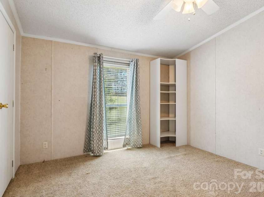 160 Allison Road, Cowpens, SC 29330.  MLS# CAR4331351, YatesRealty ID 24732. Bedroom #3