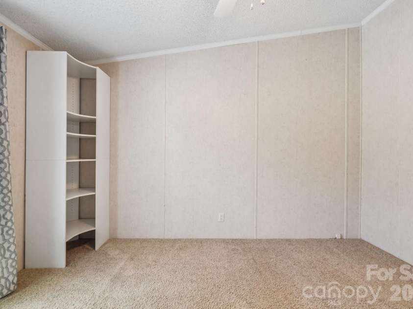 160 Allison Road, Cowpens, SC 29330.  MLS# CAR4331351, YatesRealty ID 24732. Bedroom #3