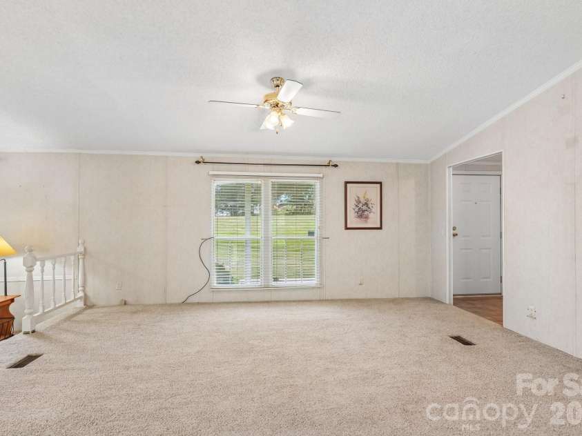 160 Allison Road, Cowpens, SC 29330.  MLS# CAR4331351, YatesRealty ID 24732. Living Room 