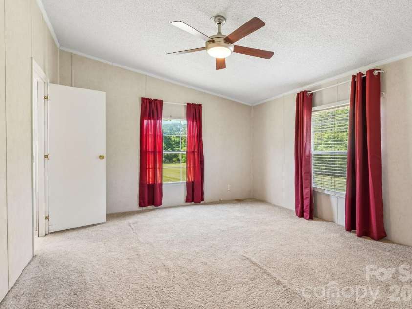 160 Allison Road, Cowpens, SC 29330.  MLS# CAR4331351, YatesRealty ID 24732. Primary Bedroom