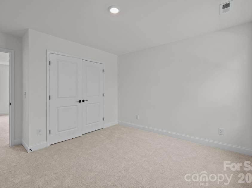 4004 Grommet Court, Matthews, NC 28105.  MLS# CAR4331659, YatesRealty ID 24733. 