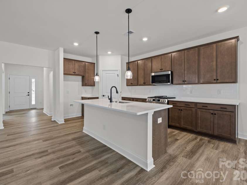 4004 Grommet Court, Matthews, NC 28105.  MLS# CAR4331659, YatesRealty ID 24733. 