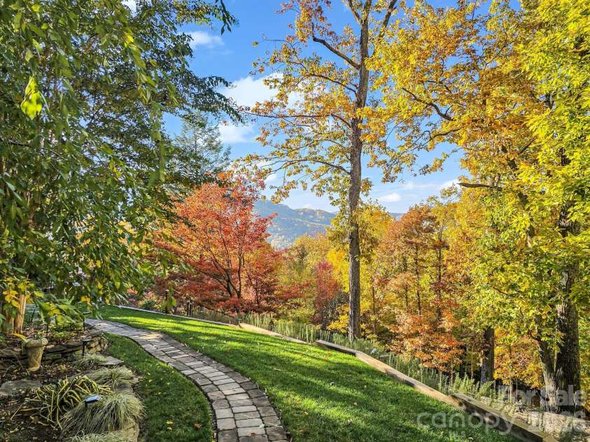 200 Piney Mountain Road, Tryon, NC 28782.  MLS# CAR4340345, YatesRealty ID 24734. Immersed in Nature