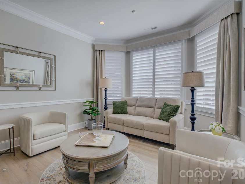 14619 Crosswater Lane, Charlotte, NC 28278.  MLS# CAR4356651, YatesRealty ID 24735. 