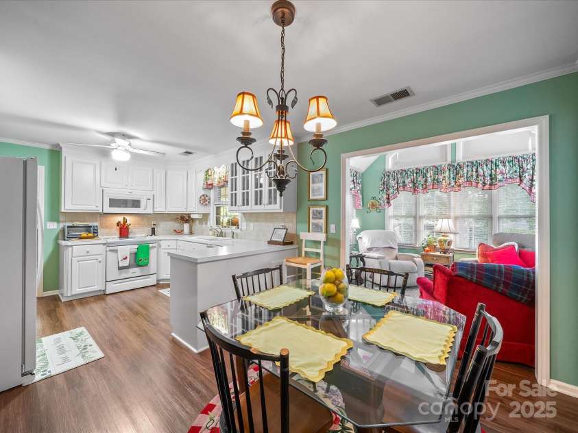 1634 - B Union Road, Gastonia, NC 28054.  MLS# CAR4268809, YatesRealty ID 24735. 