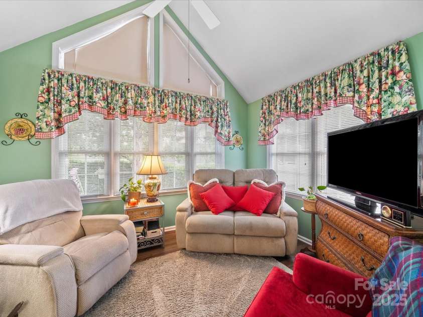 1634 - B Union Road, Gastonia, NC 28054.  MLS# CAR4268809, YatesRealty ID 24735. 