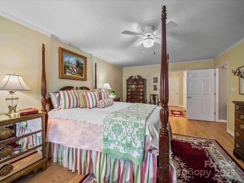 1634 - B Union Road, Gastonia, NC 28054.  MLS# CAR4268809, YatesRealty ID 24735. 