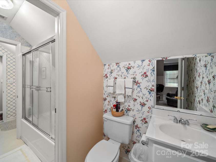 1634 - B Union Road, Gastonia, NC 28054.  MLS# CAR4268809, YatesRealty ID 24735. 