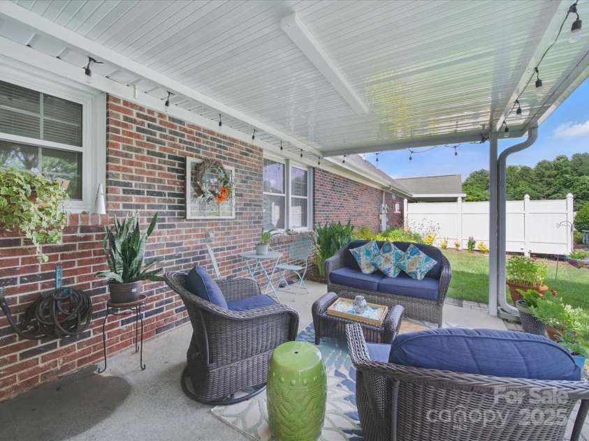 1634 - B Union Road, Gastonia, NC 28054.  MLS# CAR4268809, YatesRealty ID 24735. 