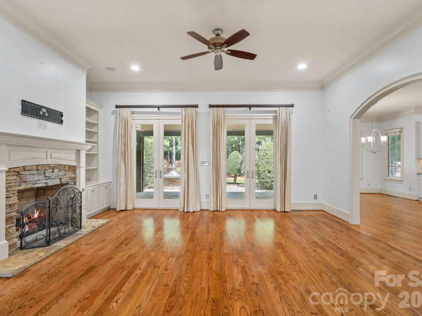 169 Cape Cod Way, Mooresville, NC 28117.  MLS# CAR4358747, YatesRealty ID 24736. 