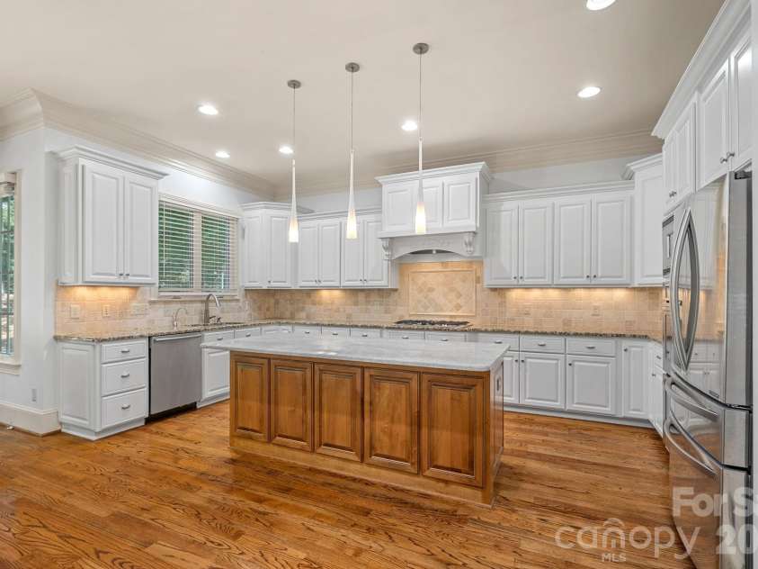 169 Cape Cod Way, Mooresville, NC 28117.  MLS# CAR4358747, YatesRealty ID 24736. 