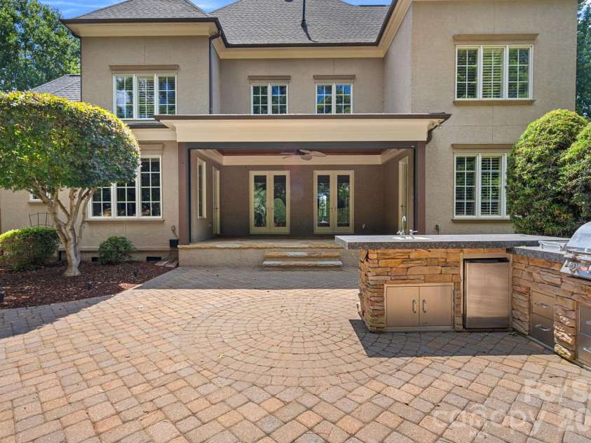 169 Cape Cod Way, Mooresville, NC 28117.  MLS# CAR4358747, YatesRealty ID 24736. Outdoor kitchen area