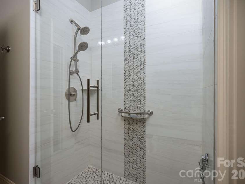 169 Cape Cod Way, Mooresville, NC 28117.  MLS# CAR4358747, YatesRealty ID 24736. Updated shower