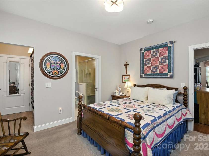 10818 Alvarado Way, Charlotte, NC 28277.  MLS# CAR4275233, YatesRealty ID 24737. In-law suite bedroom