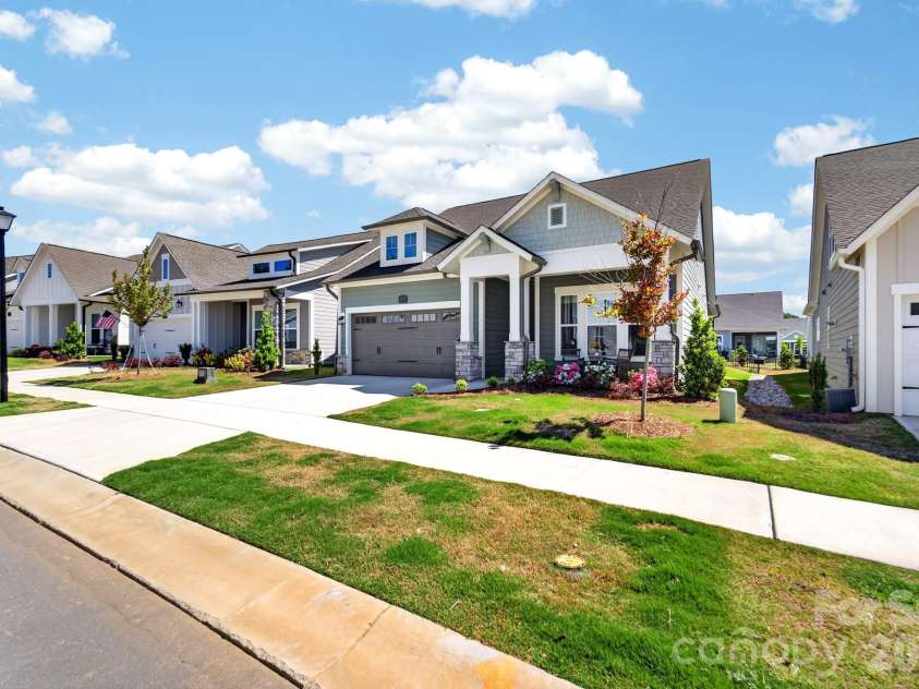 1127 Meander Lane, Waxhaw, NC 28173.  MLS# CAR4361011, YatesRealty ID 24737. Front Exterior