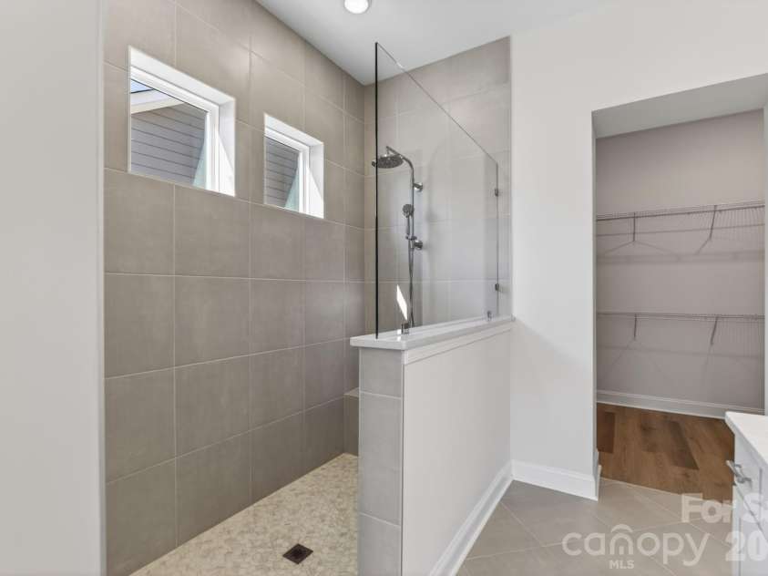 1127 Meander Lane, Waxhaw, NC 28173.  MLS# CAR4361011, YatesRealty ID 24737. Primary Bathroom Shower to Closet