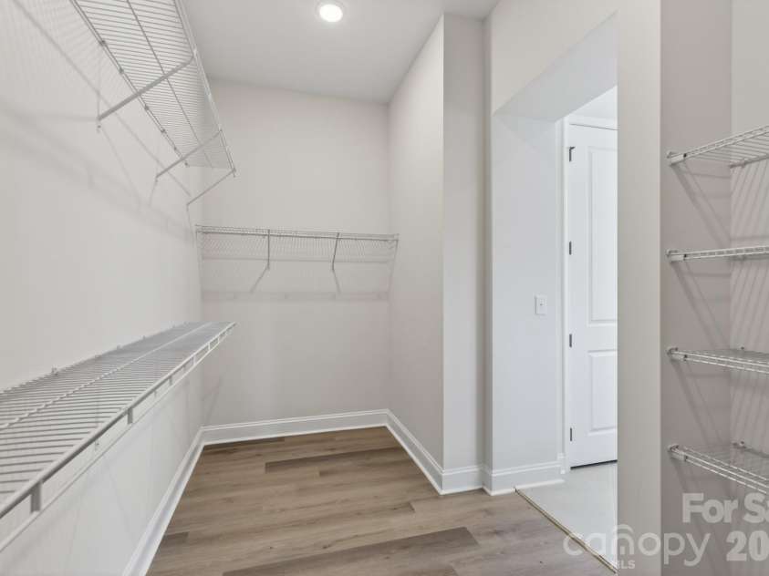 1127 Meander Lane, Waxhaw, NC 28173.  MLS# CAR4361011, YatesRealty ID 24737. Spacious Primary Bedroom Closet