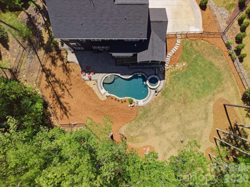 7190 Three Kings Road, Fort Mill, SC 29715.  MLS# CAR4369685, YatesRealty ID 24738. 