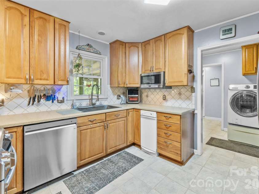 4585 Karwood Drive, Rock Hill, SC 29732.  MLS# CAR4374665, YatesRealty ID 24739. 