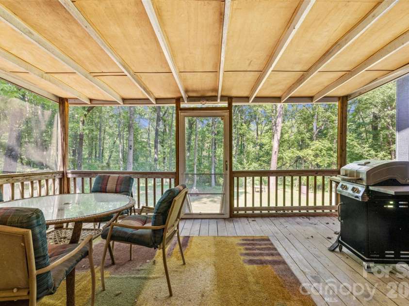 4585 Karwood Drive, Rock Hill, SC 29732.  MLS# CAR4374665, YatesRealty ID 24739. 