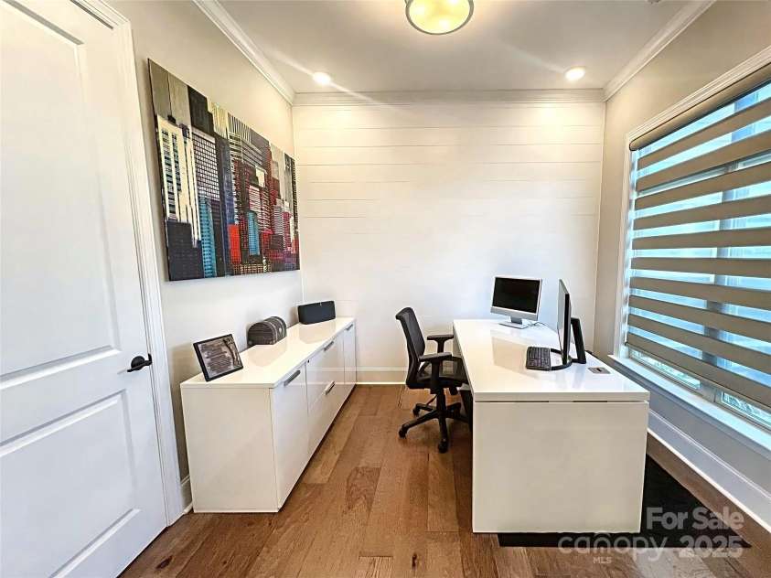15126 Sustar Farm Drive, Matthews, NC 28105.  MLS# CAR4201197, YatesRealty ID 2474. 