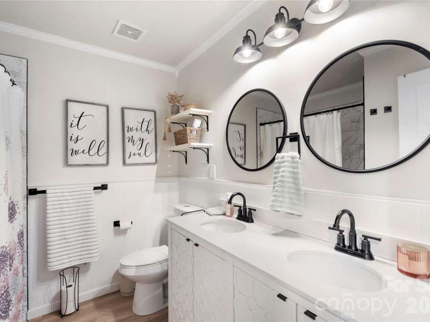 1646 Hunters Trail, Rock Hill, SC 29732.  MLS# CAR4335830, YatesRealty ID 2474. 