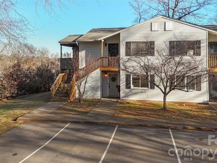 1646 Hunters Trail, Rock Hill, SC 29732.  MLS# CAR4335830, YatesRealty ID 2474. 