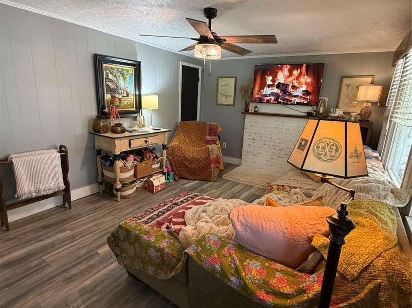 3678 Vantage Heights Circle, Lenoir, NC 28645.  MLS# CAR4372866, YatesRealty ID 24741. 