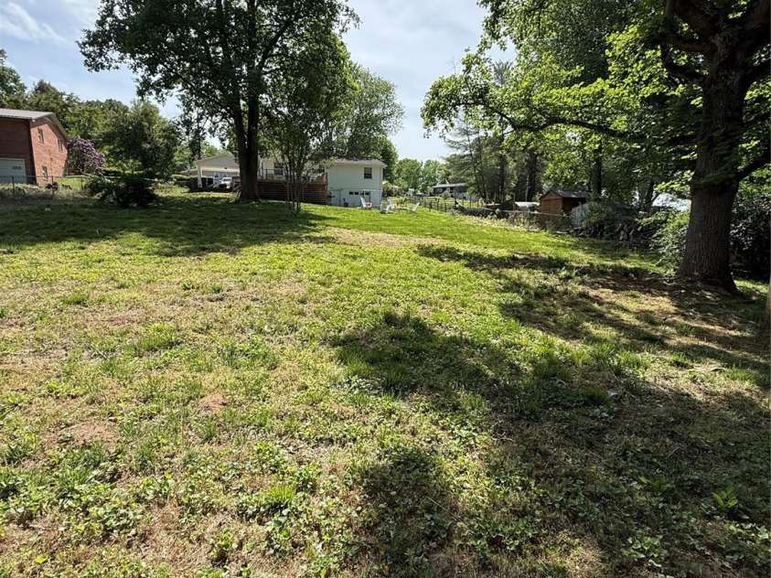 3678 Vantage Heights Circle, Lenoir, NC 28645.  MLS# CAR4372866, YatesRealty ID 24741. 