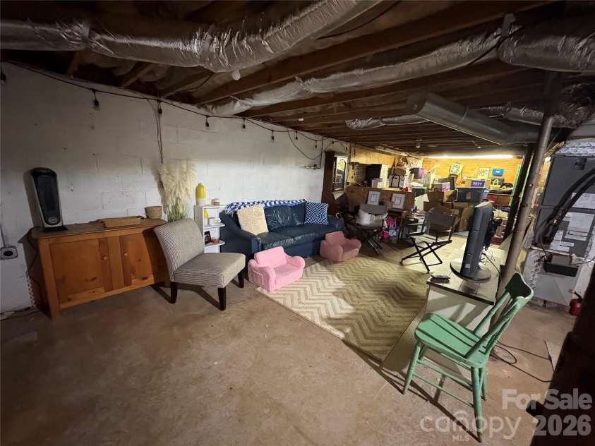 3678 Vantage Heights Circle, Lenoir, NC 28645.  MLS# CAR4372866, YatesRealty ID 24741. 