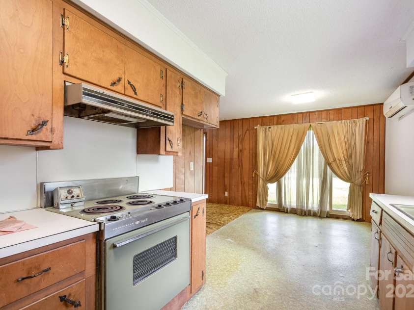 5858 Mundy Road, Denver, NC 28037.  MLS# CAR4278660, YatesRealty ID 24741. 